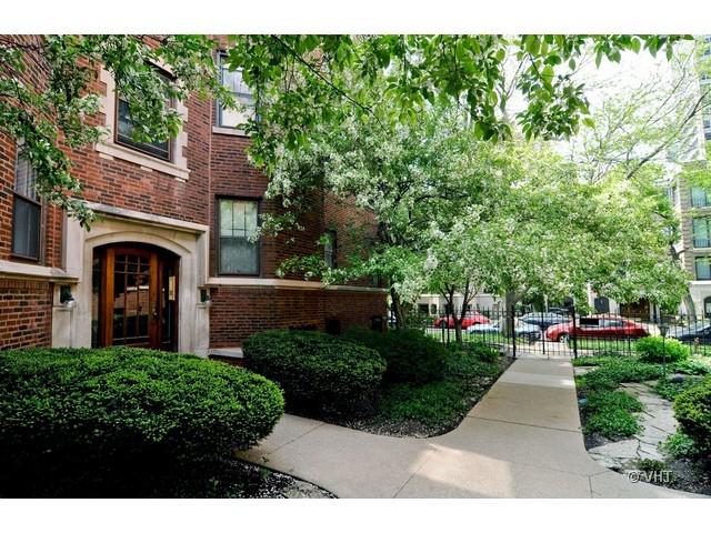 537 W Brompton Ave. #1S, Chicago, IL 60657