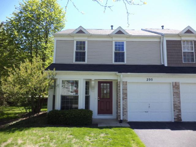 295 Chrisman Dr., Streamwood, IL 60107