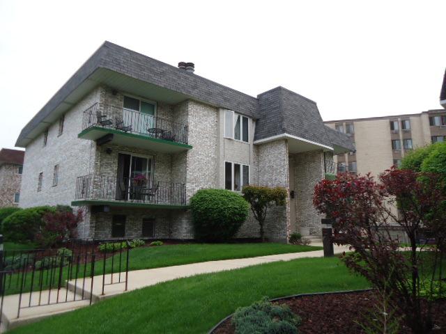 4011 W 97th St. #1S, Oak Lawn, IL 60453