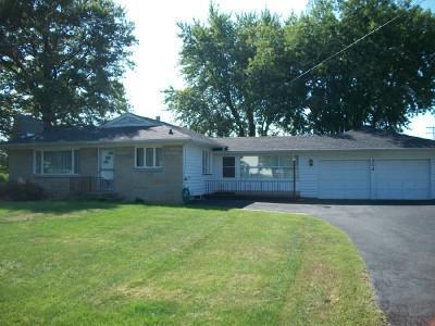805 S Main St., Sandwich, IL 60548