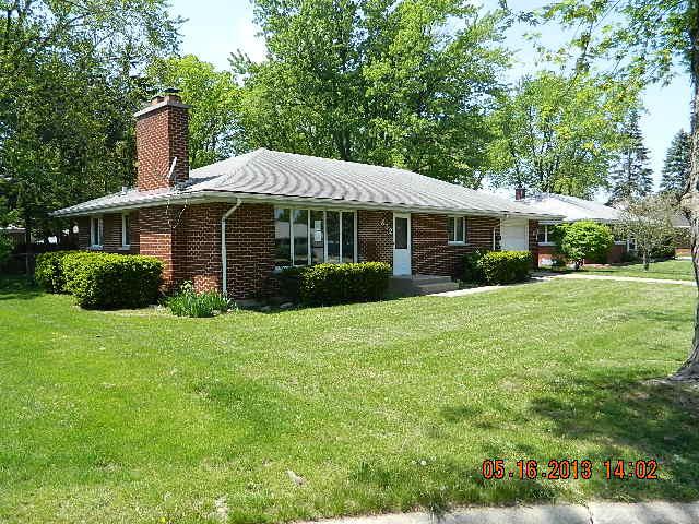 852 Meadow Ter., Aurora, IL 60505