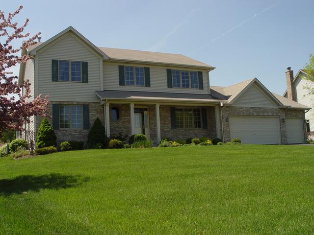 1224 Hunters Ridge East, Hoffman Estates, IL 60192