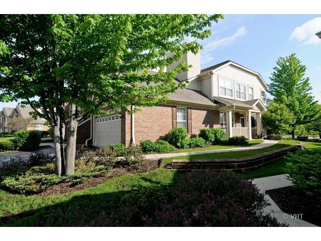 576 Harvey Lake Dr., Vernon Hills, IL 60061