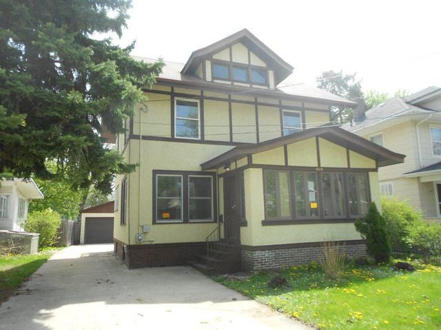 610 Jackson St., Aurora, IL 60506