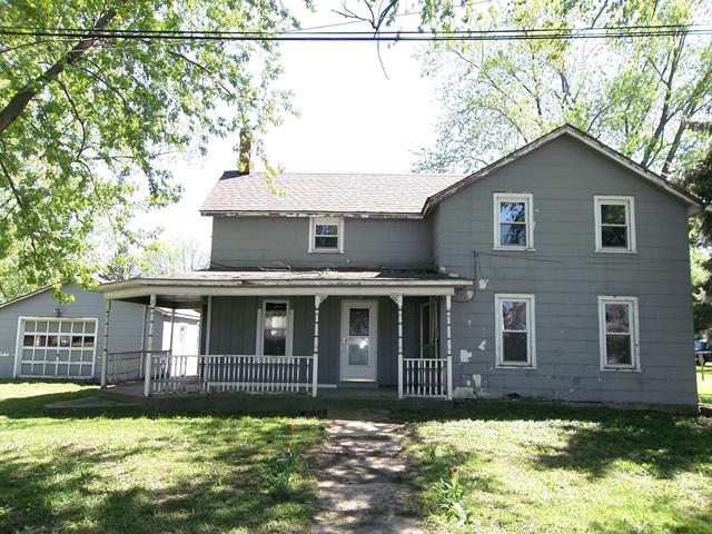 1245 Market St., Nachusa, IL 61057