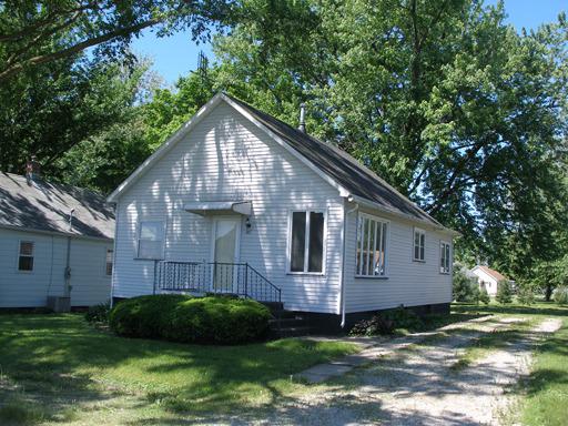 307 Third St., Standard, IL 61363