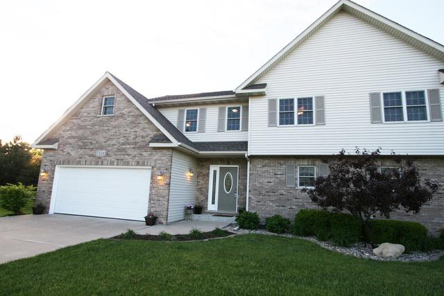 713 Clover Ct. #A, Yorkville, IL 60560