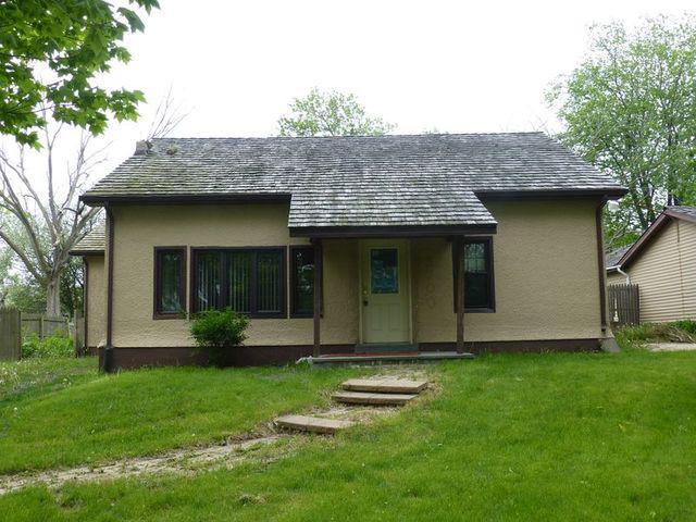 1700 Gideon Ave., Zion, IL 60099