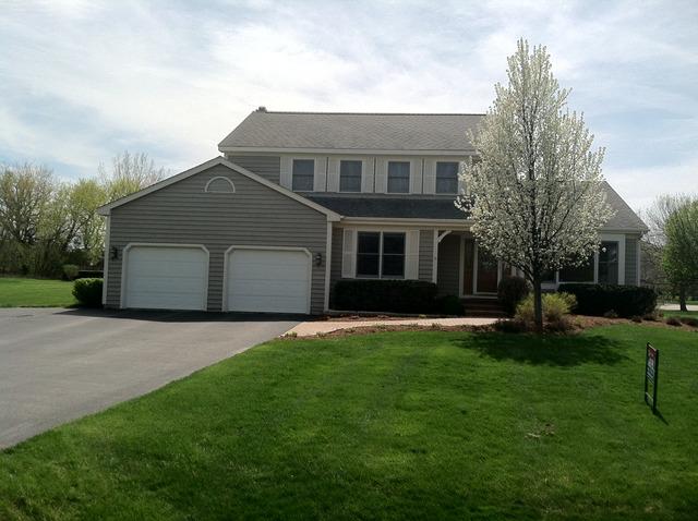 10 Pheasant Run, Hawthorn Woods, IL 60047