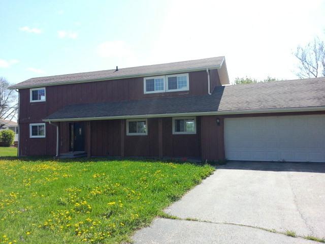 12561 Greensview Dr., Roscoe, IL 61073
