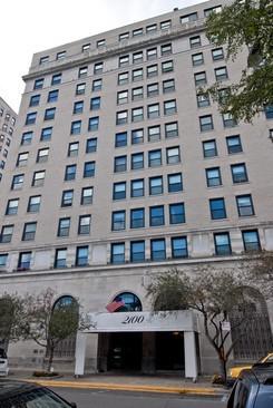 2100 N Lincoln Park West #3BN, Chicago, IL 60614