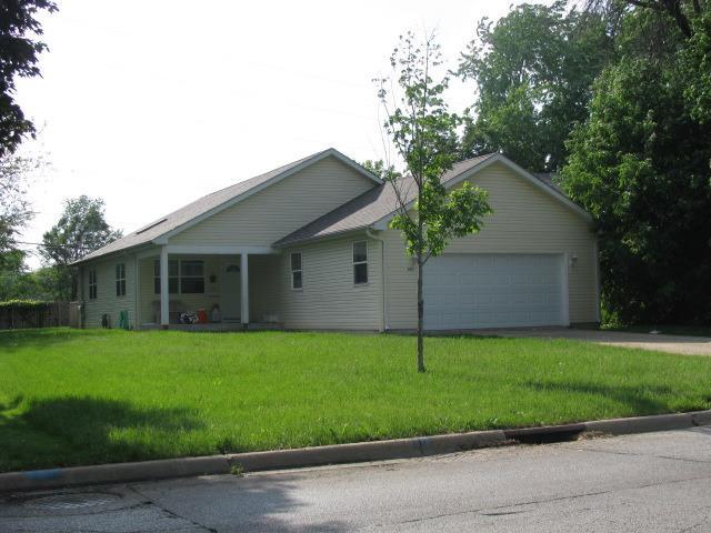 970 N Highland Ave., Aurora, IL 60506