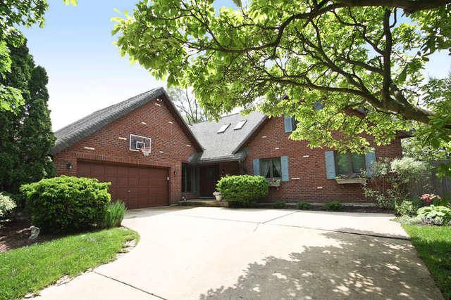 2136 Nachtman Ct., Wheaton, IL 60187