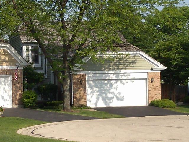 514 Park Barrington Dr., Barrington, IL 60010