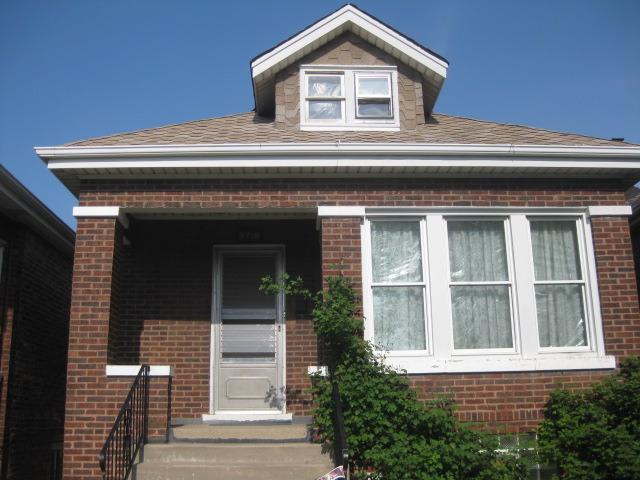 5715 S Albany St., Chicago, IL 60629