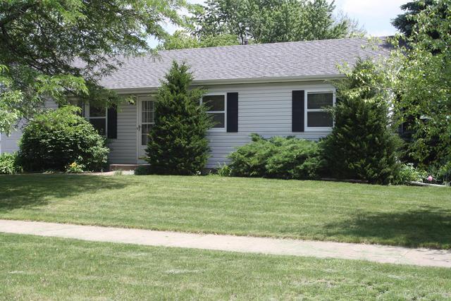 201 Basswood Dr., North Aurora, IL 60542