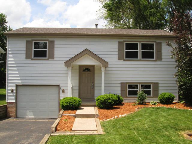 3913 Tulip St., Crystal Lake, IL 60014