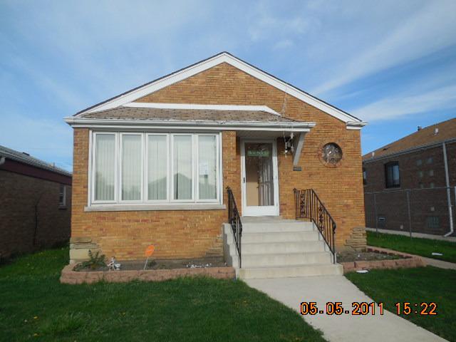 6847 S Kolin Ave., Chicago, IL 60629