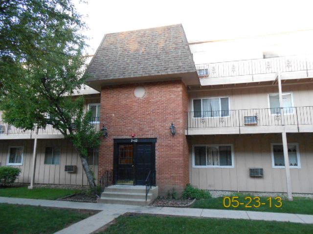 2506 Algonquin Rd. #9, Rolling Meadows, IL 60008