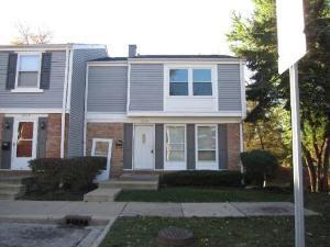 2239 Clifton Pl., Hoffman Estates, IL 60169