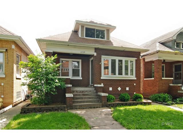 1229 Maple Ave., Berwyn, IL 60402