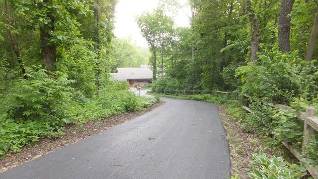 8036 Bond Dr., Roscoe, IL 61073
