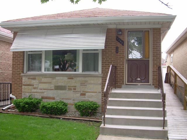 7045 W Farragut Ave., Chicago, IL 60656