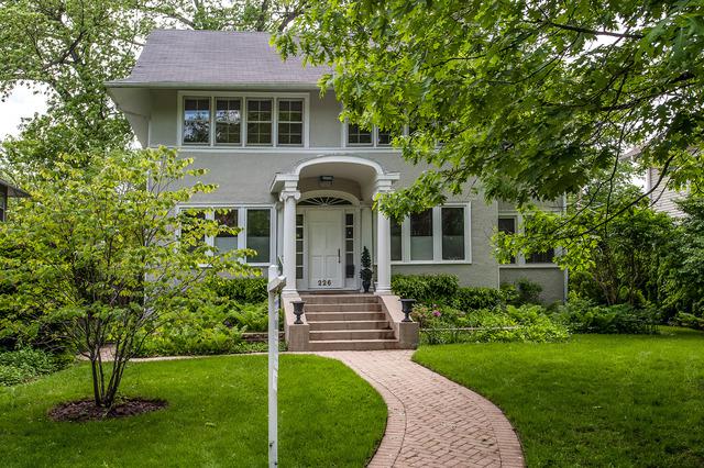 226 Ninth St., Wilmette, IL 60091