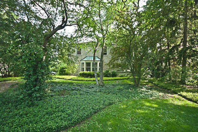 1225 Ridge Rd., Wilmette, IL 60091