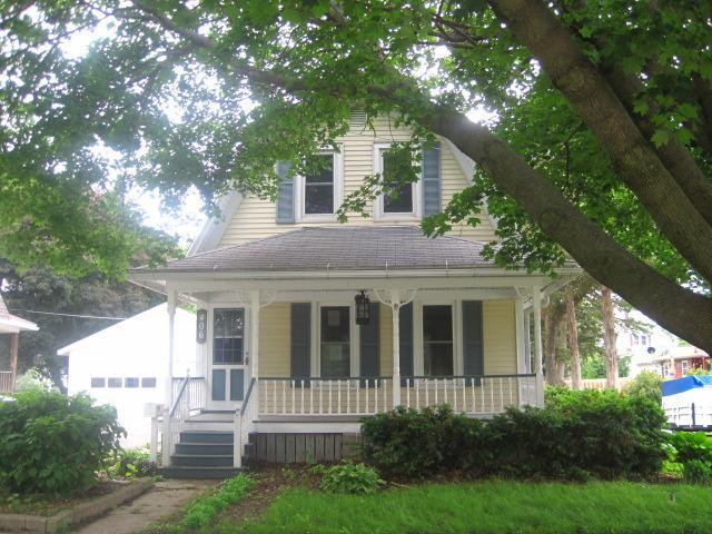 406 S Hall St., Morrison, IL 61270
