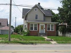 1021 7th St., Rockford, IL 61104