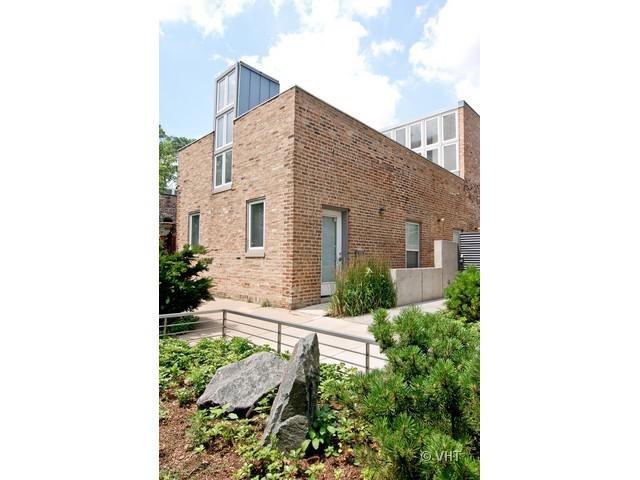 1748 W Cortland St., Chicago, IL 60622