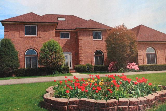 54 N Seneca West Ave., Hawthorn Woods, IL 60047
