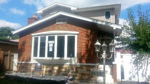 [Address Hidden by Seller], Chicago, IL 60655