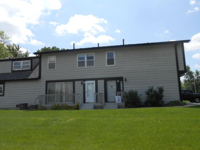 1880 Carnation Ct. #D, Aurora, IL 60506
