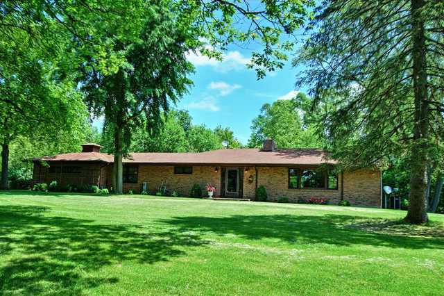 14N651 Elgin Ave., East Dundee, IL 60118