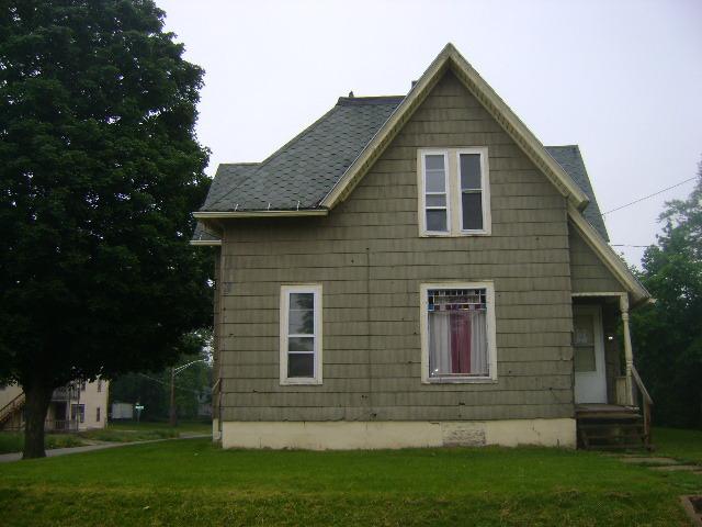 331 N Hinkley Ave., Rockford, IL 61101
