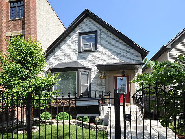 3116 W Cortland St., Chicago, IL 60647