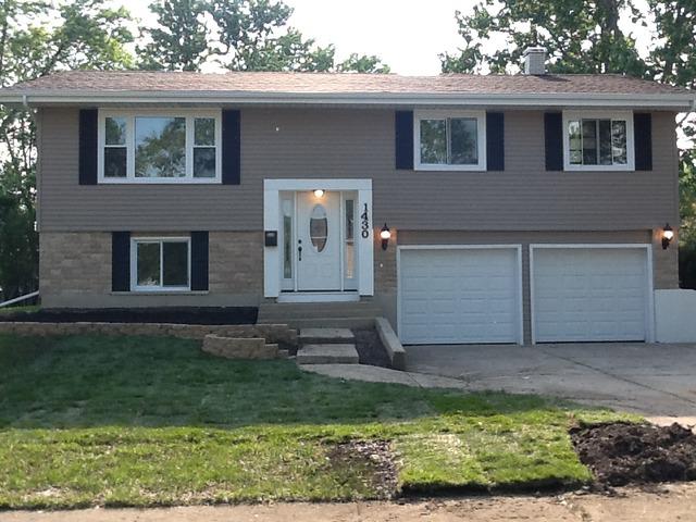 1430 Bedford Rd., Hoffman Estates, IL 60169
