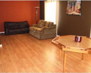 4N261 N 7th Ave., Addison, IL 60101