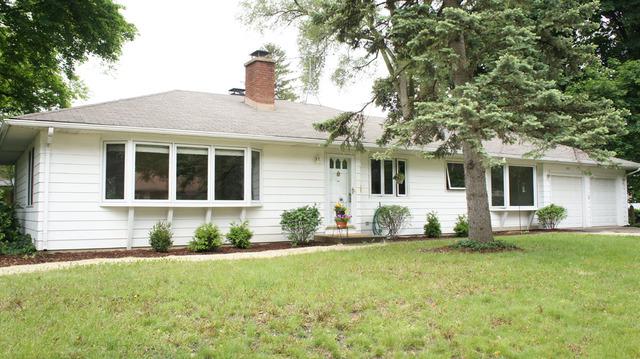 527 W Rockland Rd., Libertyville, IL 60048