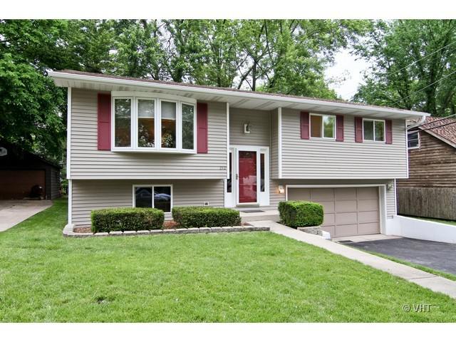 212 7th St., Downers Grove, IL 60515