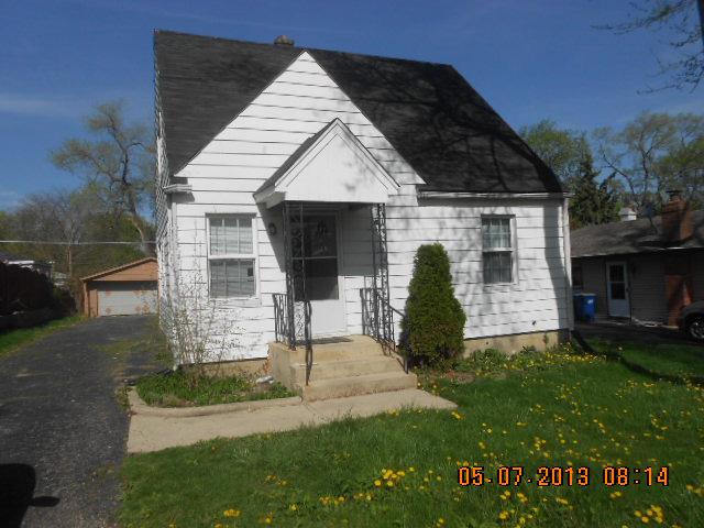4012 Lincoln St., Westmont, IL 60559