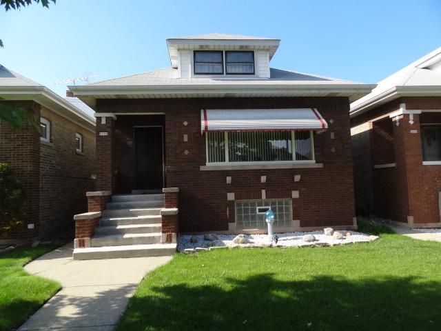 5334 W Melrose St., Chicago, IL 60641