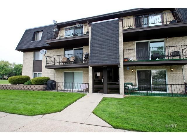 11133 S 84th Ave. #3B, Palos Hills, IL 60465