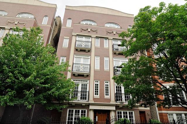 628 W Wrightwood Ave. #2W, Chicago, IL 60614