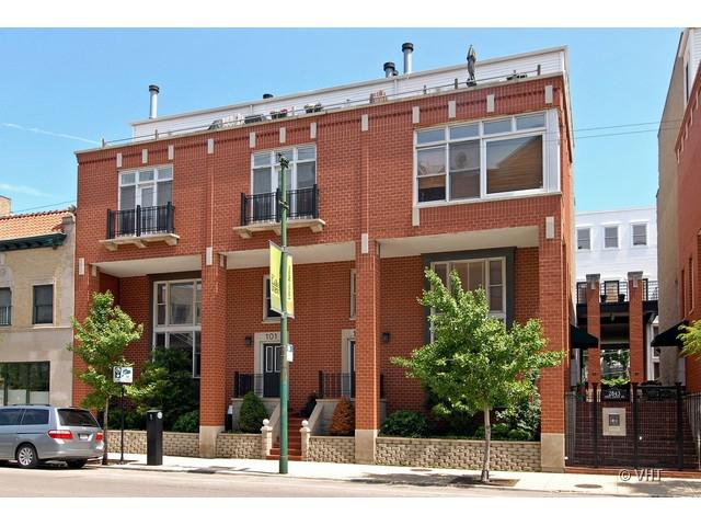 2843 N Lincoln Ave. #202, Chicago, IL 60657
