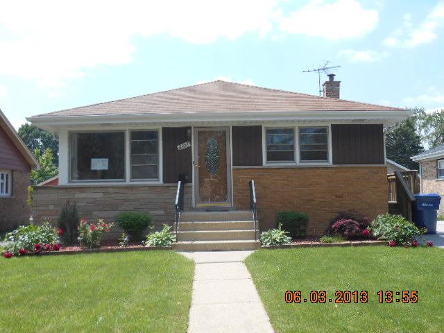 8908 S 50th Ave., Oak Lawn, IL 60453