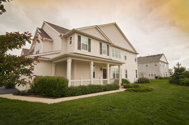 2890 Glacier Way #A, Wauconda, IL 60084