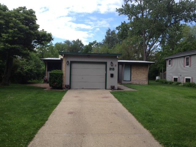 313 Linden St., Glen Ellyn, IL 60137